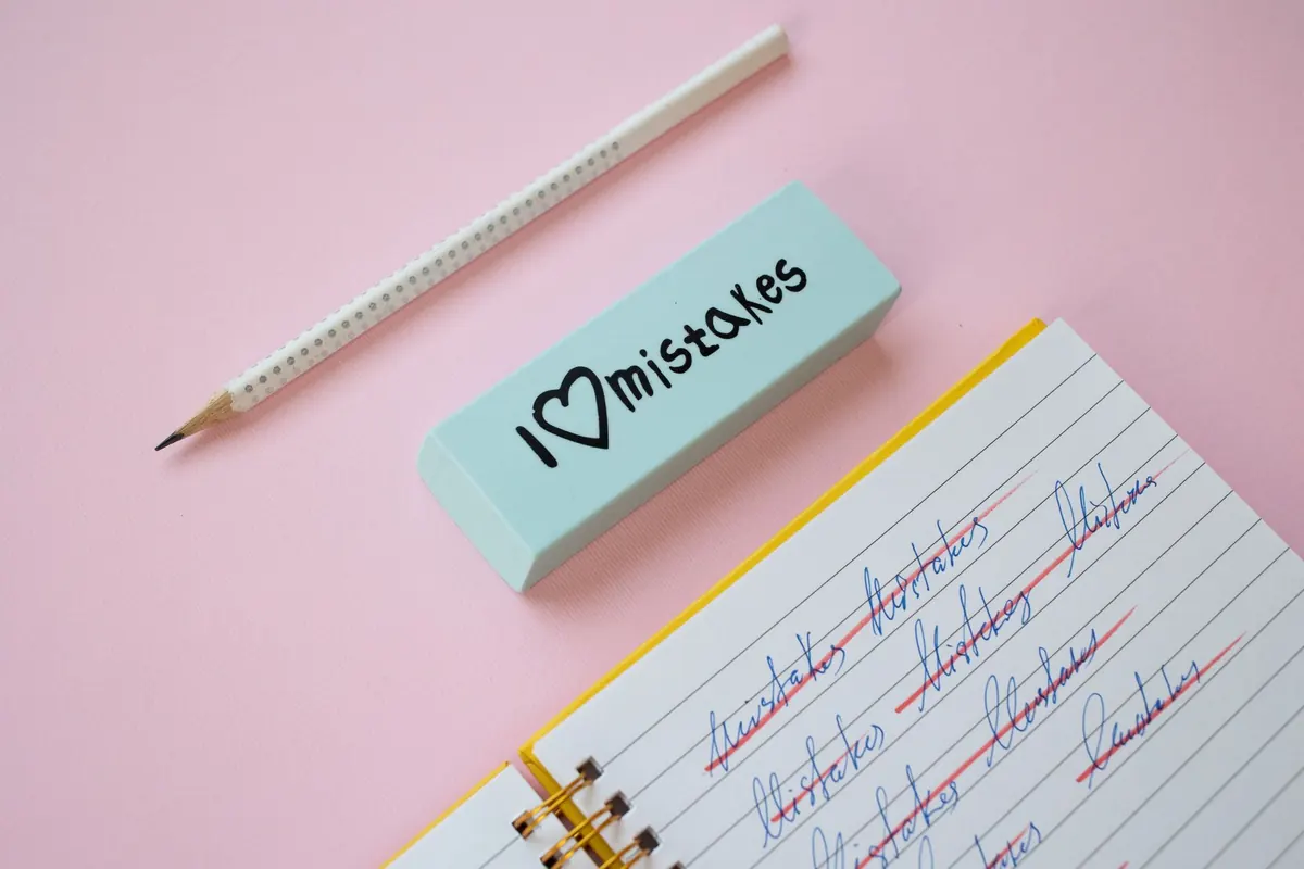 10 Common Journaling Mistakes Beginners Make (And How to Fix Them)